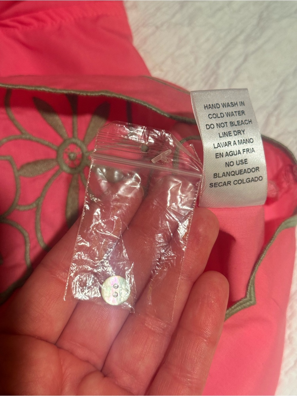 Entro NWOT Embroidered pink and green top - Picture 8 of 9